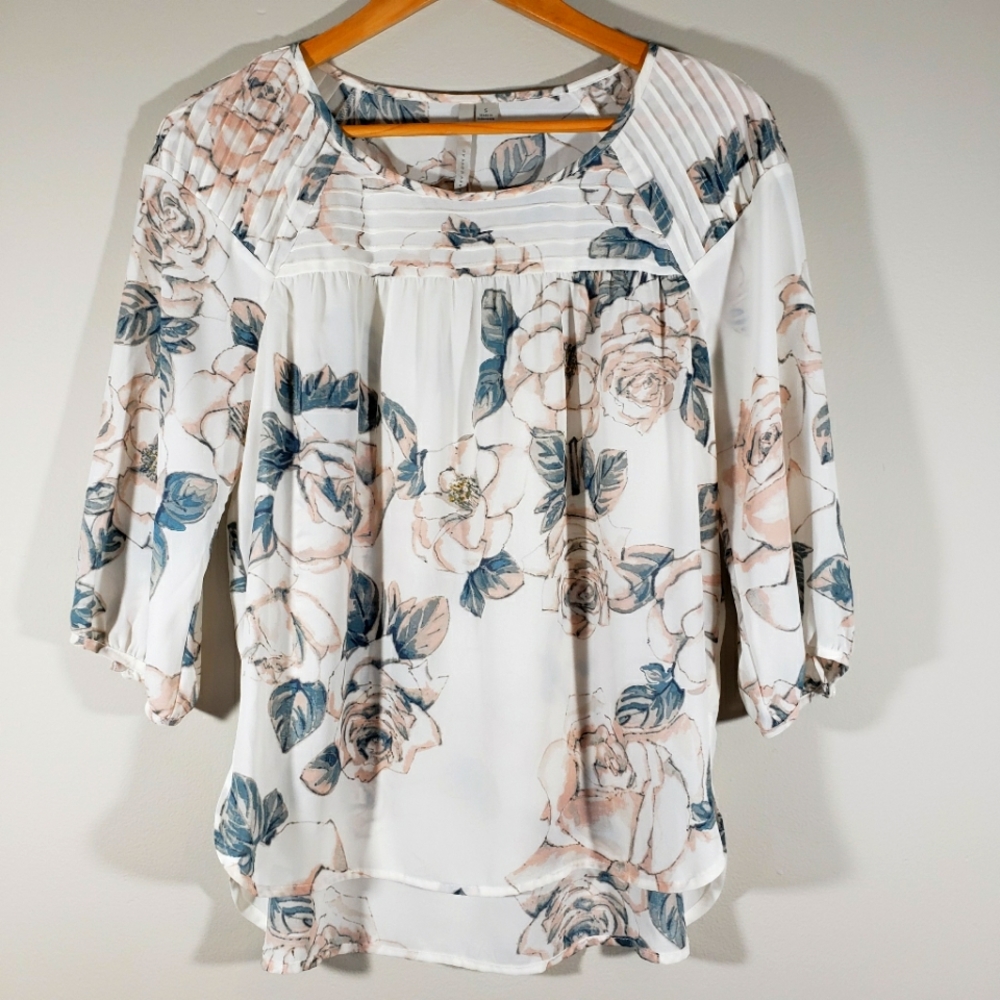LC Lauren Conrad floral blouse in size S